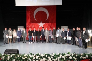 Öğretmenlerimize minnettarız Öğretmenlerimize minnettarız