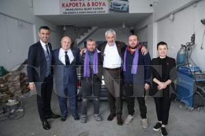 Enver Yılmaz hız kesmiyor.. Fatsa sanayi esnafından sevgi seli Enver Yılmaz hız kesmiyor.. Fatsa sanayi esnafından sevgi seli