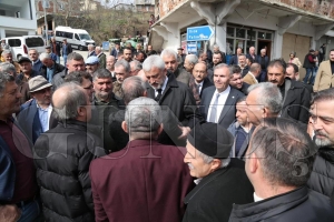 Fatsa ve Gürgentepe'nin 6 mahallesini ziyaret etti Fatsa ve Gürgentepe'nin 6 mahallesini ziyaret etti