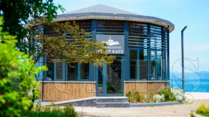 Deniz manzaralı kitap kafe, gençlerin gözdesi oldu Deniz manzaralı kitap kafe, gençlerin gözdesi oldu