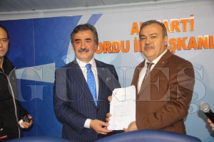 Mustafa Hamarat, “Erdoğan belediyeciliğini örnek alıyoruz” Mustafa Hamarat, “Erdoğan belediyeciliğini örnek alıyoruz”