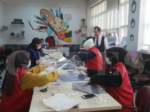 SA�LIK �ALI�ANLARINA B�R DESTEKDE FATSA GEN�L�K MERKEZ�NDEN GELD�