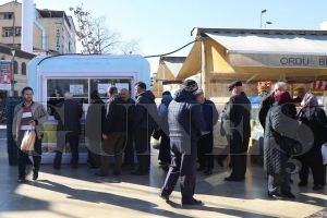 3.5 milyon ekmek vatandala bulutu
