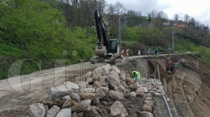 B�y�k�ehirden heyelan riskine kar�� g��l� ad�m