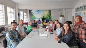 Ba�kan Kibar�dan ��retmenlere tatl� s�rpriz