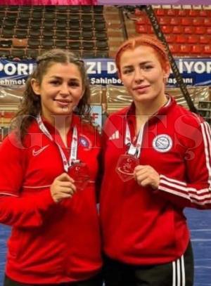 Fatsal� Aynur ve Aysun karde�lerden b�y�k ba�ar�