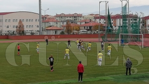 Fatsa deplasmandan bir puan çıkardı Fatsa deplasmandan bir puan çıkardı