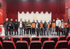 Sefa Eyi yeniden ba�kan se�ildi...Fatsa motosiklet kul�b��nde g�ven tazelendi