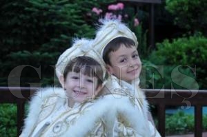 YILMAZ VE TURA ERKEKLE LK ADIMI ATTILAR