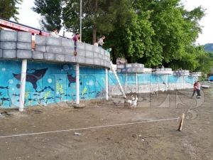 Yalıköy balıkçı barınağının duvarları süsleniyor Yalıköy balıkçı barınağının duvarları süsleniyor