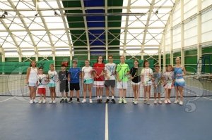 Ortur tenis kulb gelecein tenisilerini yetitiriyor