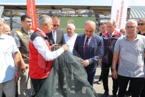 TULIP projesiyle �reticiye hasat kolayl���: 82 �reticiye %70 hibe destekli hasat filesi da��t�ld�