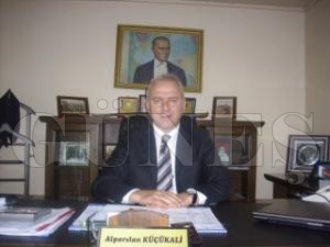 ALPARSLAN KKAL CHP LE SEKRETER OLDU