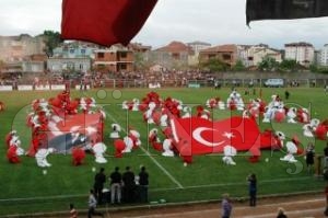 19 MAYIS ATATRK' ANMA GENLK VE SPOR BAYRAMI KUTLANDI