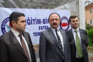 Kahvaltda Eitim Bir-Sen yeleri Bulutu
