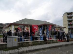 Ek Hizmet Binas Trenle Hizmete Girdi