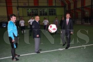 Eitim Kurumlar Hal Saha Futbol Turnuvas Balad