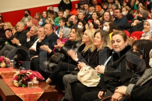Solistler geidi mzikseveri mest etti