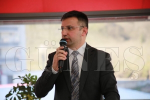 AK Parti le bakan Yksel Ar Ceza Mahkemesi  hayrl olsun