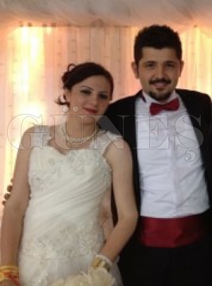 Emel ve Mehmet'e Mutluluklar