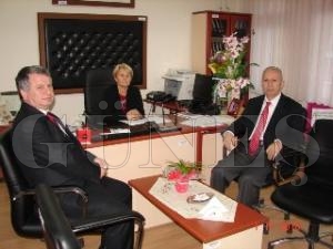 KAYMAKAM YURDAER'DEN OKUL MDRLERNE ZYARET