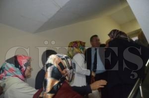 VATANDALAR UZUN KUYRUKLAR OLUTURDU