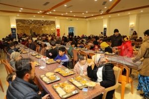 Fatsada her gn 1300 kiiye iftar veriliyor