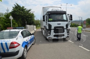 Vatandaşlar, trafik ve asayiş uygulamalarından memnun Vatandaşlar, trafik ve asayiş uygulamalarından memnun
