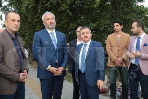 Bakan ylmaz ilemize yaplan yatrmlar inceledi