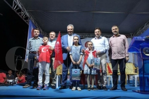 Vatandaşlarımız demokrasi nöbetine büyük ilgi gösterdi Vatandaşlarımız demokrasi nöbetine büyük ilgi gösterdi