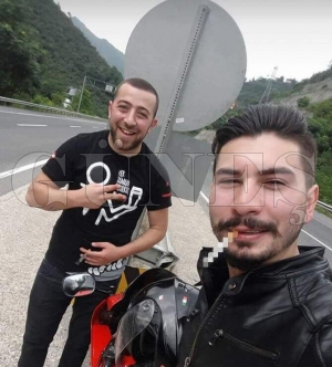 Motosiklet kazası: 2 ölü Motosiklet kazası: 2 ölü