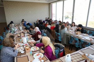 Özel öğrenciler kahvaltıda buluştu Özel öğrenciler kahvaltıda buluştu