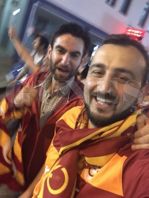 Galatasaraylı taraftarlar, Fatsa’da sokağa döküldü Galatasaraylı taraftarlar, Fatsa’da sokağa döküldü
