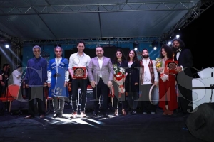 Fatsa'da Bekir Aksoy ve İrsel Çivit orkestrasından konser Fatsa'da Bekir Aksoy ve İrsel Çivit orkestrasından konser