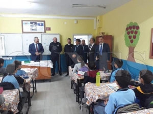 Askerlerden öğrencilere teşekkür mektubu Askerlerden öğrencilere teşekkür mektubu
