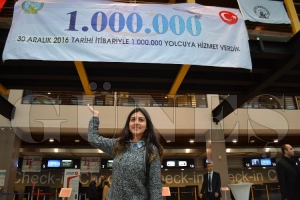 ORDU-GİRESUN HAVALİMANINDA ‘1 MİLYONUNCU YOLCU’ HEYECANI ORDU-GİRESUN HAVALİMANINDA ‘1 MİLYONUNCU YOLCU’ HEYECANI