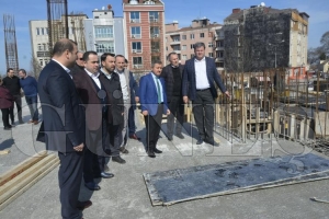 Anlayan: “Satışı yapılacak yerler yeni binayı amorti edecek” Anlayan: “Satışı yapılacak yerler yeni binayı amorti edecek”