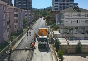 Dolunay Mahallesi Kutlukent sokak scak asfalta kavutu