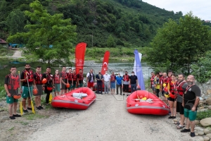 Rafting Yarışları Yapıldı Rafting Yarışları Yapıldı