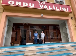 Vali Sonel, Üniversite öğrencilerini bu yıl da yalnız bırakmadı Vali Sonel, Üniversite öğrencilerini bu yıl da yalnız bırakmadı