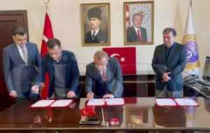 56. Okul, Merhum Melih Koun adn yaatacak
