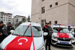 Ordu emniyetine 14 yeni araç takviyesi yapıldı Ordu emniyetine 14 yeni araç takviyesi yapıldı