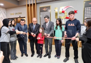 Vali Erol, “Destanın iki yankısı” adlı resim sergisinin açılışını yaptı Vali Erol, “Destanın iki yankısı” adlı resim sergisinin açılışını yaptı