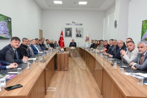 Mevsimlik tarım işçilerine yönelik hazırlık toplantısı yapıldı Mevsimlik tarım işçilerine yönelik hazırlık toplantısı yapıldı