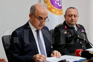 Vali Erol, �Ordu�nun huzuru i�in �al��malar�m�z� titizlikle s�rd�r�yoruz�