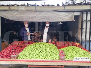 Balık değil, günlük sebze meyve satıyorlar Balık değil, günlük sebze meyve satıyorlar
