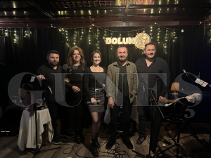 Sanat�� Elif Kaya Fatsa�ya geldi