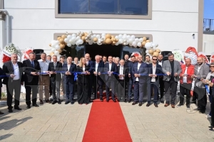 Mehmet Bey Bolaman d���n ve davet salonu a��ld�