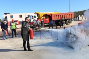 Belediye personellerine yangn eitimi ve yangn tatbikat