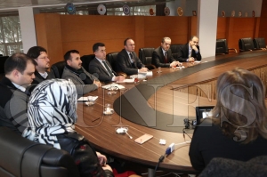 niversitede  Dnyasna Entegre Giriimci ve Yeniliki niversite Modeli Toplants Dzenlendi